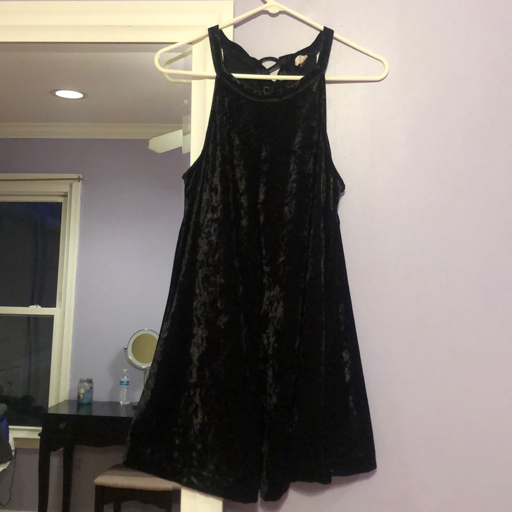 Black velvet dress - loose fit